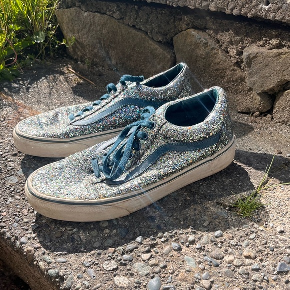 Sparkly vans - Picture 2 of 2